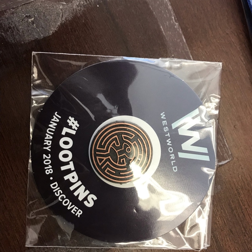 Westworld labyrinth Loot Pin.